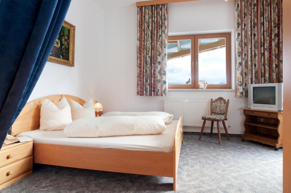 Hotel Talhof Garni&More In Waengle Bei Reutte Eksteriør billede