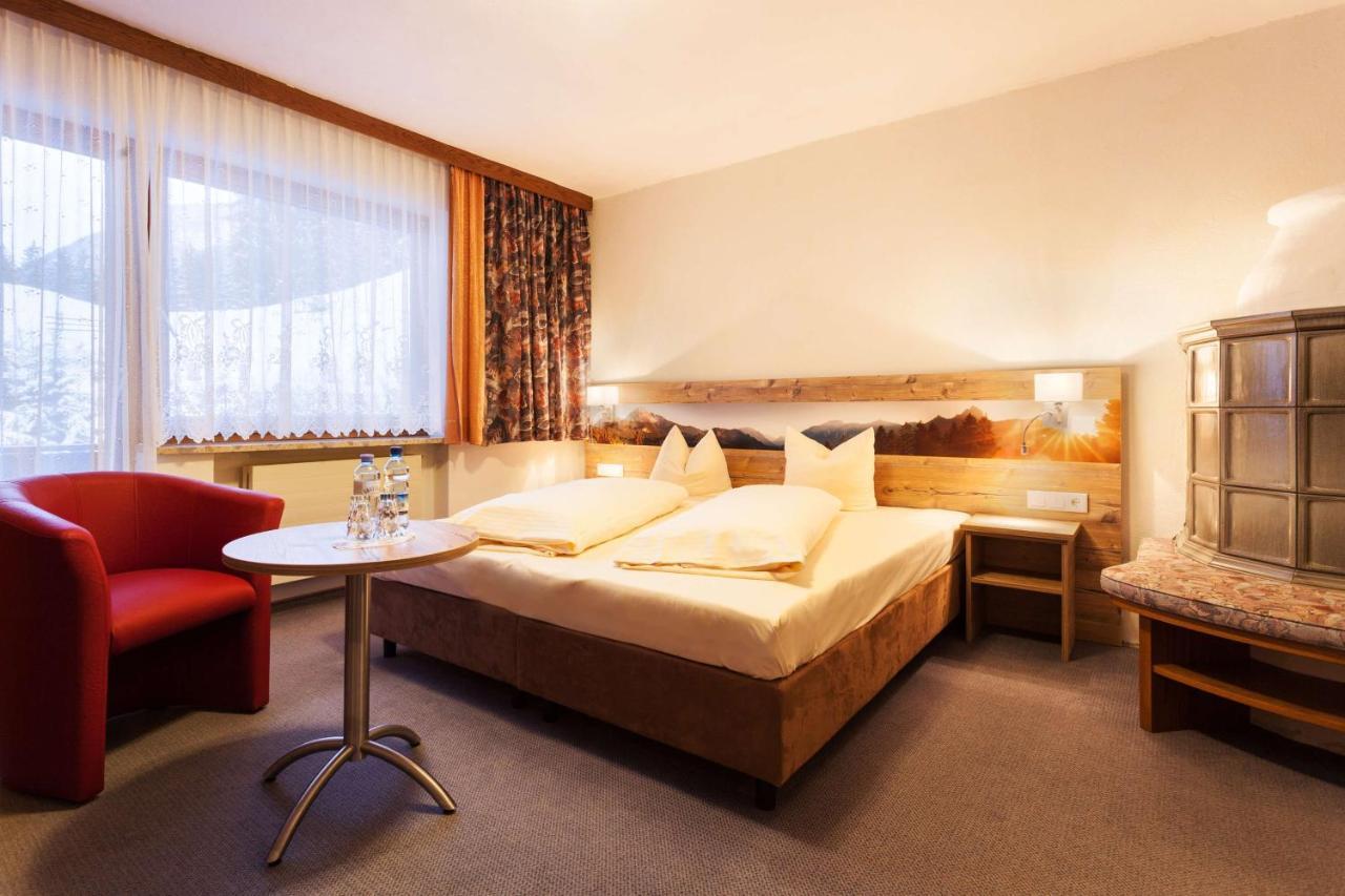 Hotel Talhof Garni&More In Waengle Bei Reutte Eksteriør billede