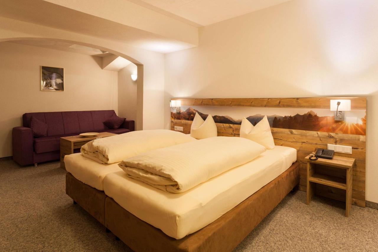 Hotel Talhof Garni&More In Waengle Bei Reutte Eksteriør billede